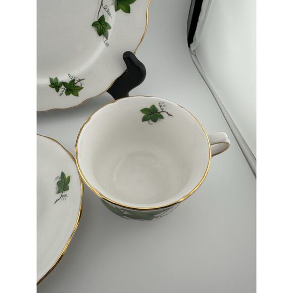 Royal Kent "Green Ivy" Tea Trio Set Made in Staffordshire England Bone China - Picture 4 of 8